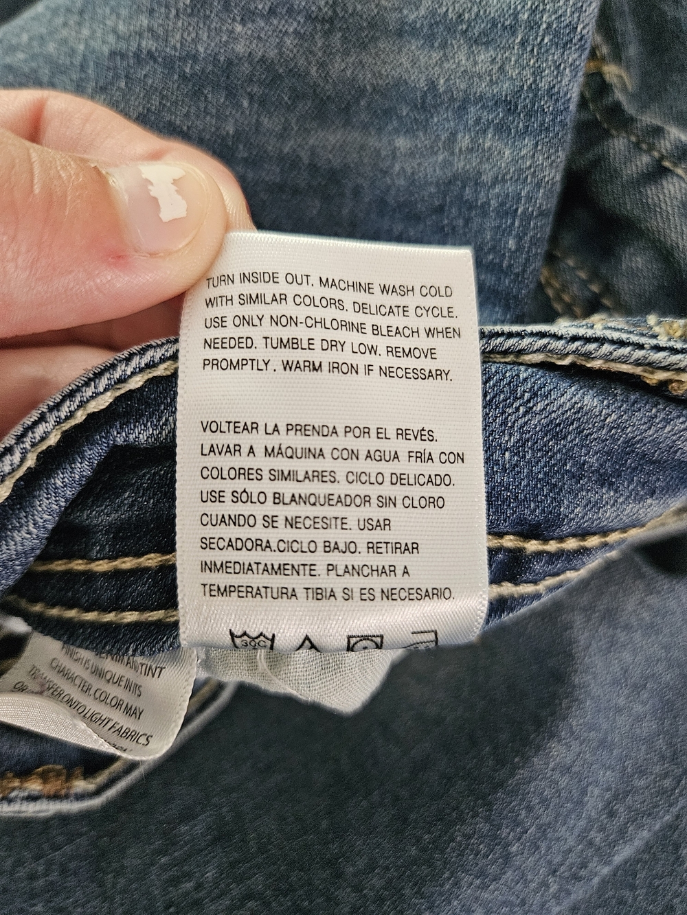 WallFlower Junior's Bootcut Mid-Rise Insta Stretch Jeans - Picture 11 of 11